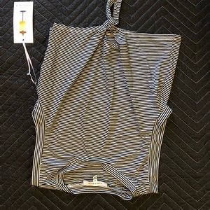 Women’s cut off tee